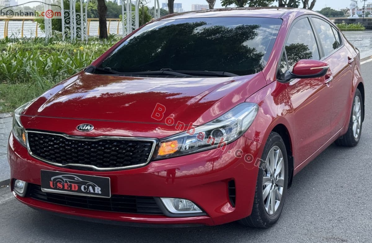 2017 Kia Cerato 1.6 MT - Image 1