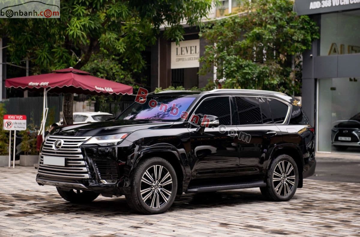 2024 Lexus LX 600 Urban