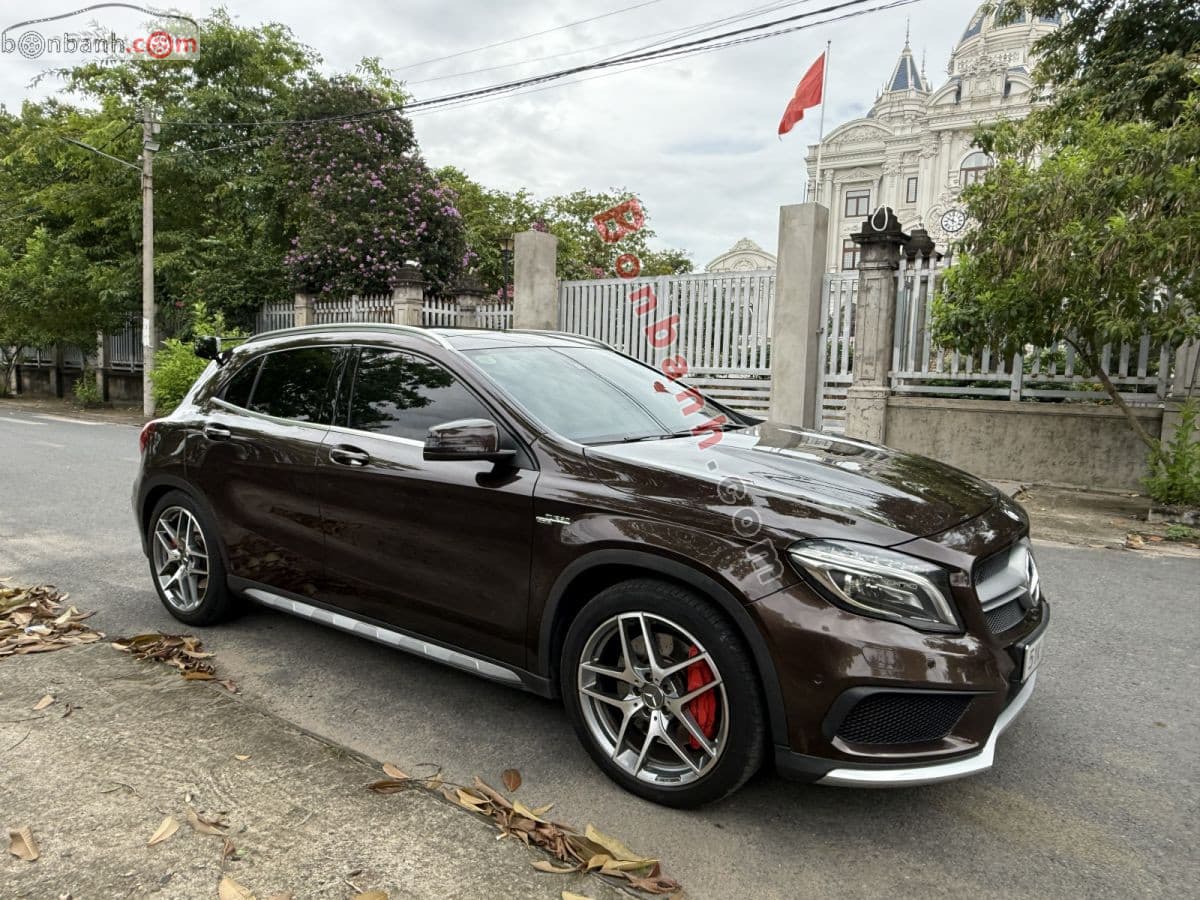 2015 Mercedes-Benz GLA class GLA 45 AMG 4Matic