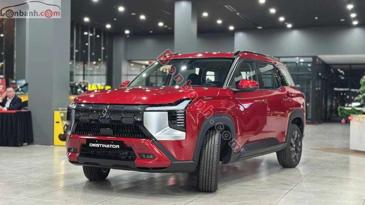 2026 Mitsubishi Destinator Premium