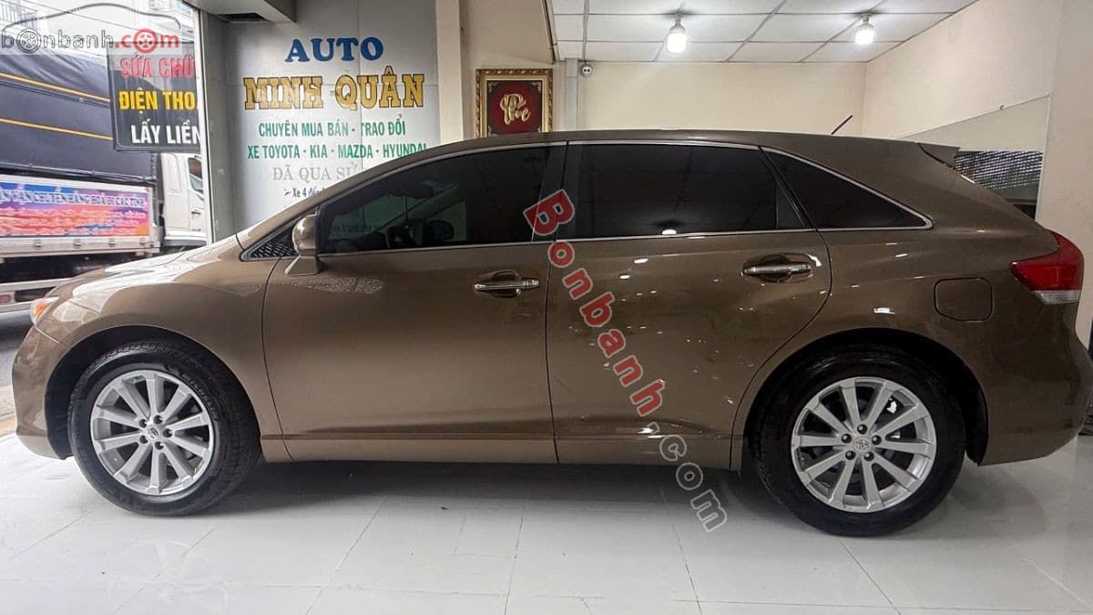 2009 Toyota Venza 2.7 AWD - Image 1