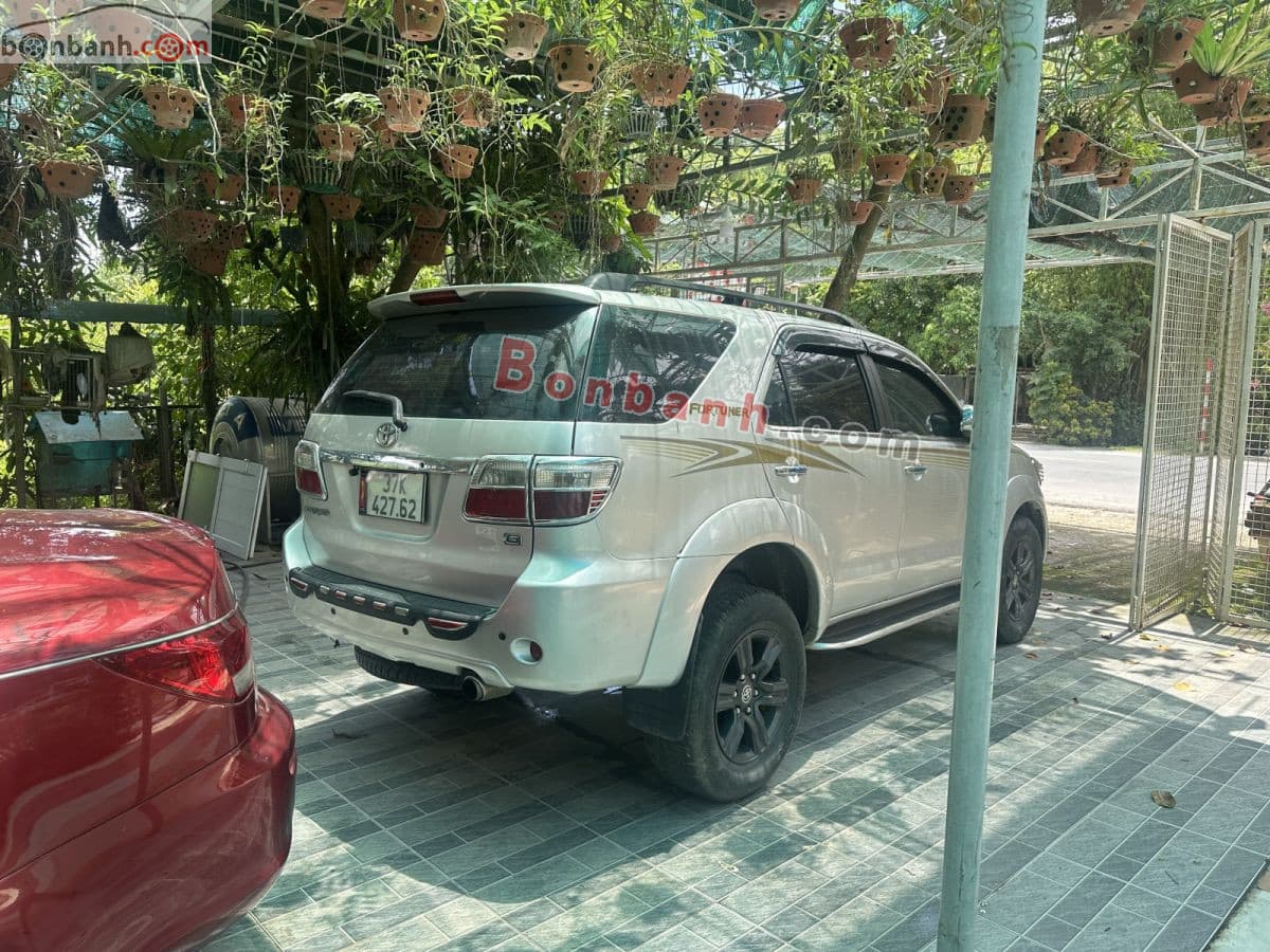 2009 Toyota Fortuner 2.5G - Image 1