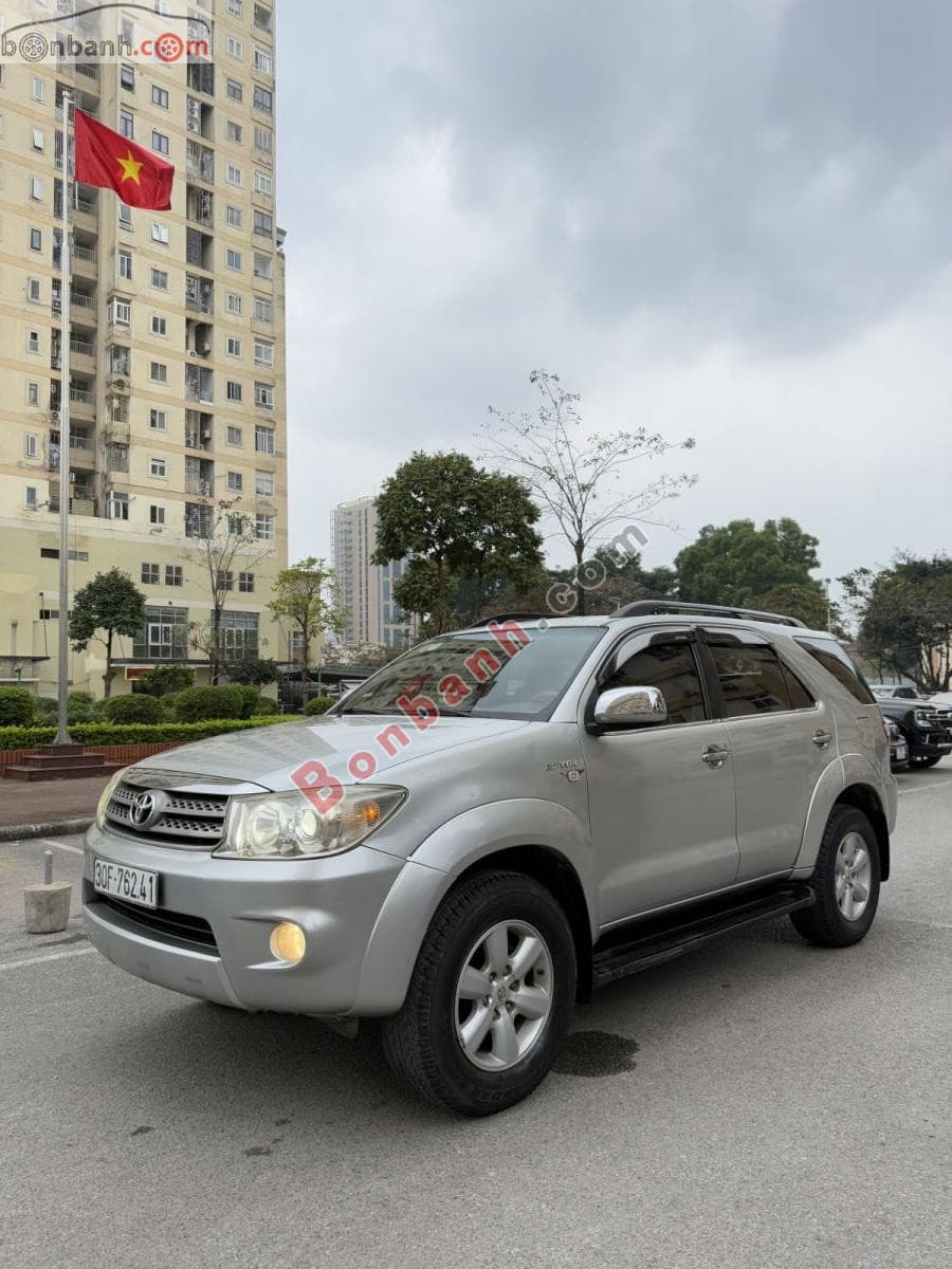 2010 Toyota Fortuner 2.7V 4x4 AT