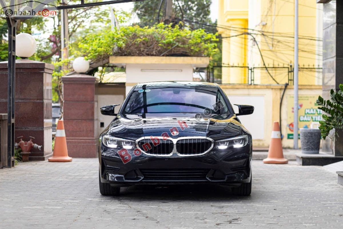 2022 BMW 3 Series 320i Sport Line