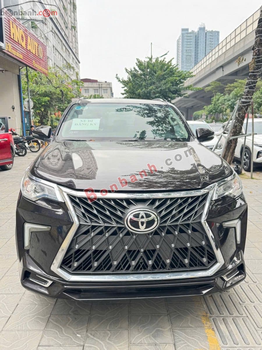 2017 Toyota Fortuner 2.7V 4x2 AT