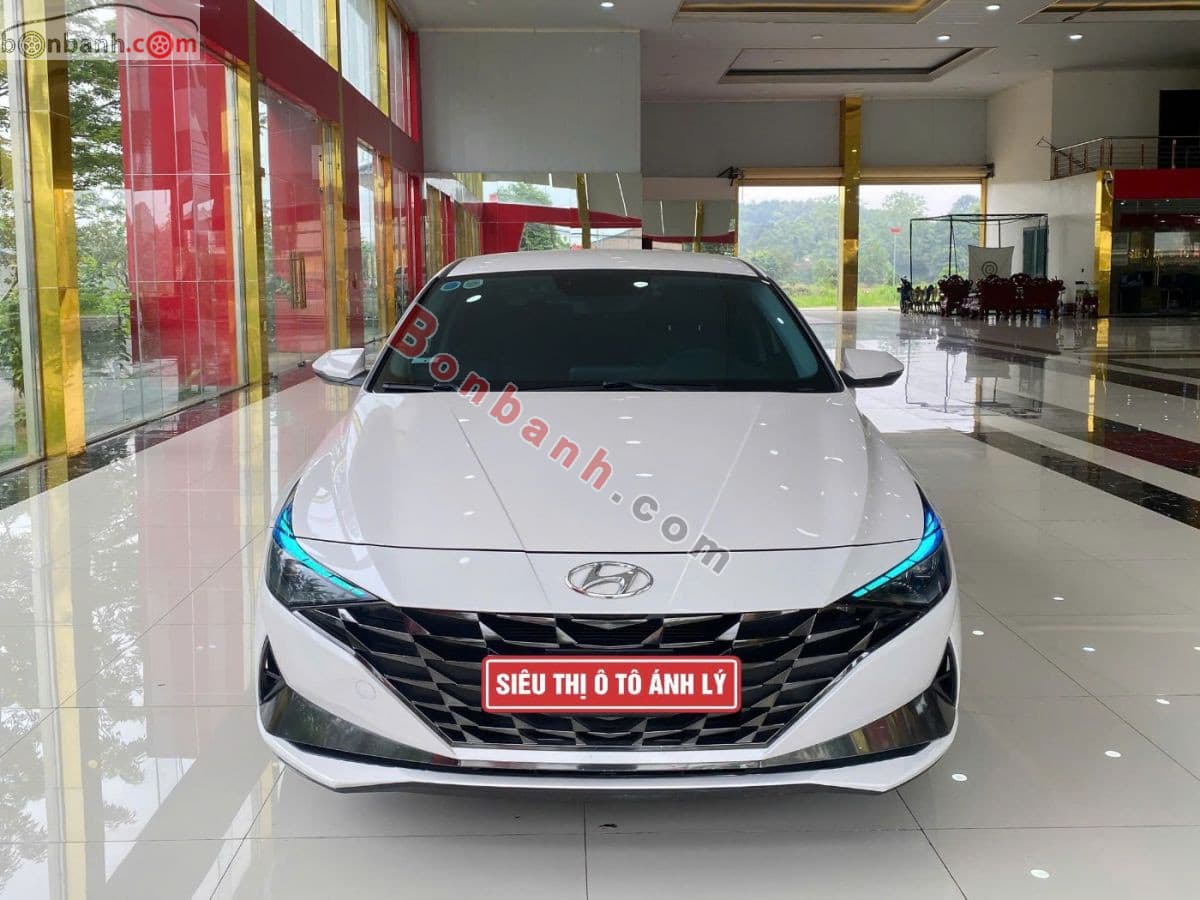 2024 Hyundai Elantra 1.6 AT Đặc biệt