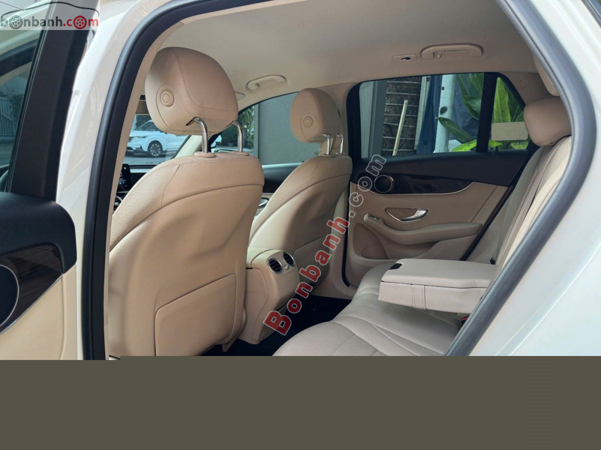 2019 Mercedes-Benz GLC 200 - ảnh nhỏ 10