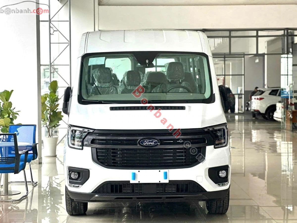 2026 Ford Transit Trend