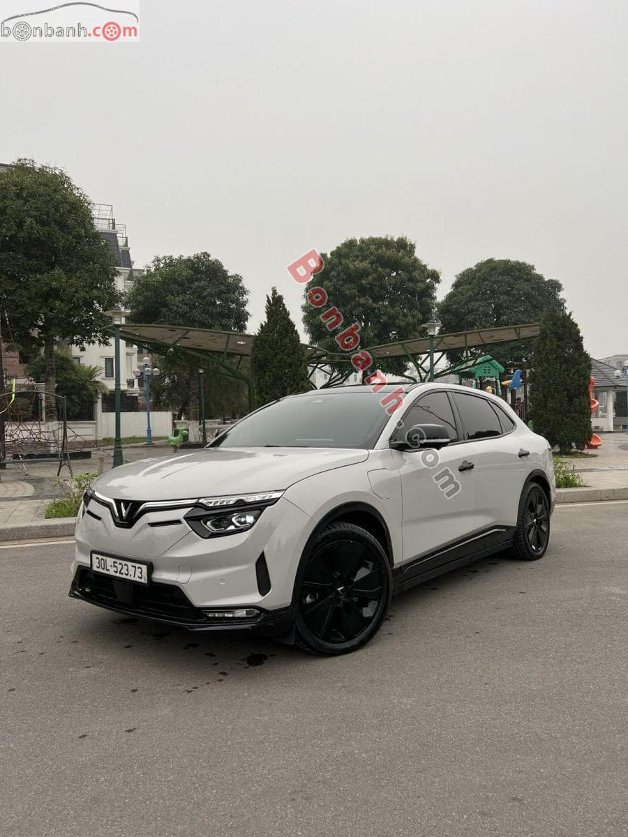 2022 VinFast VF8 Plus AWD