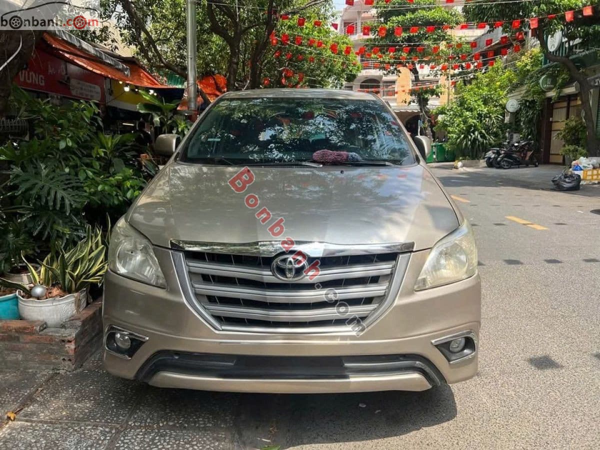 2014 Toyota Innova 2.0E