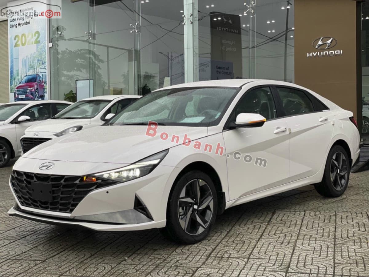 2026 Hyundai Elantra 2.0 AT Cao cấp