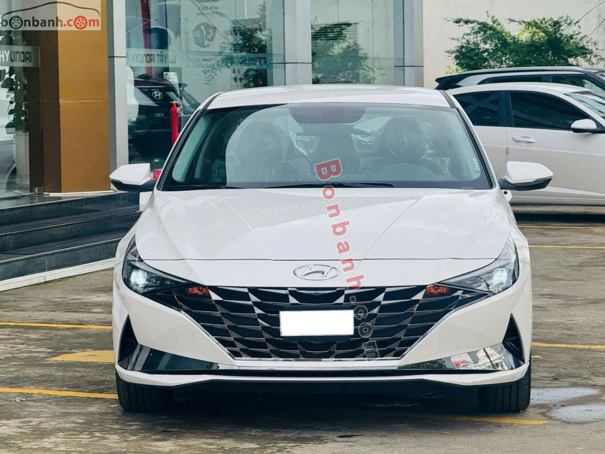 2025 Hyundai Elantra 1.6 AT Đặc biệt
