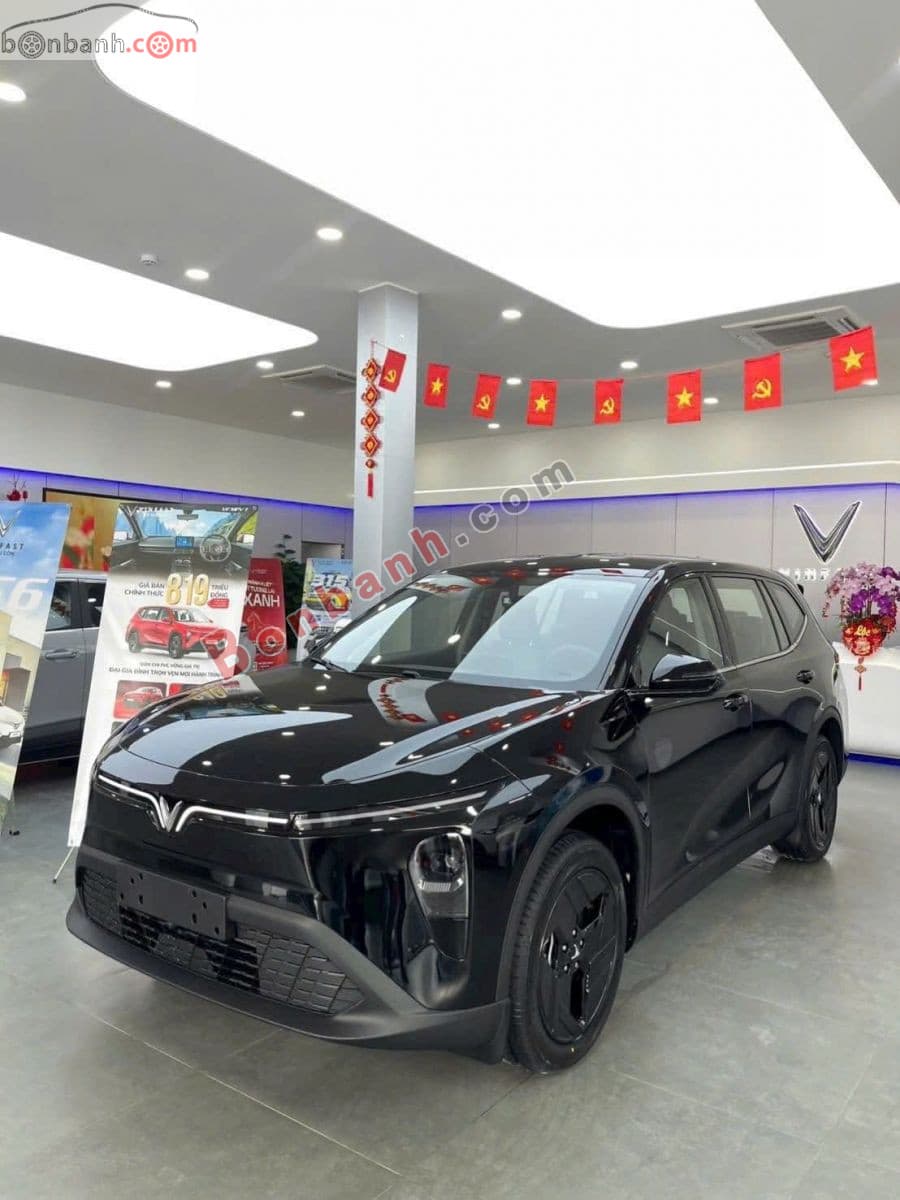2026 VinFast VF MPV 7 AT