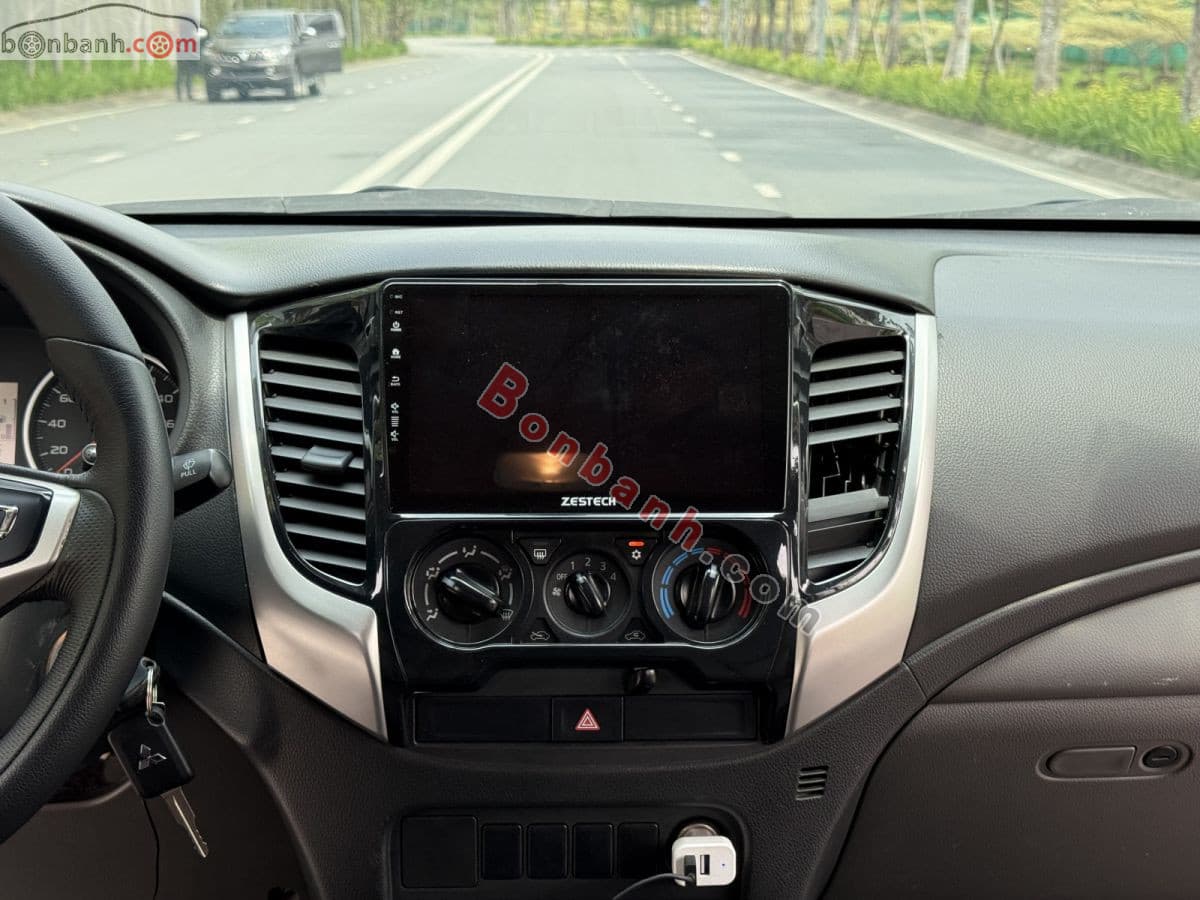 2019 Mitsubishi Triton 4x2 AT - ảnh nhỏ 10