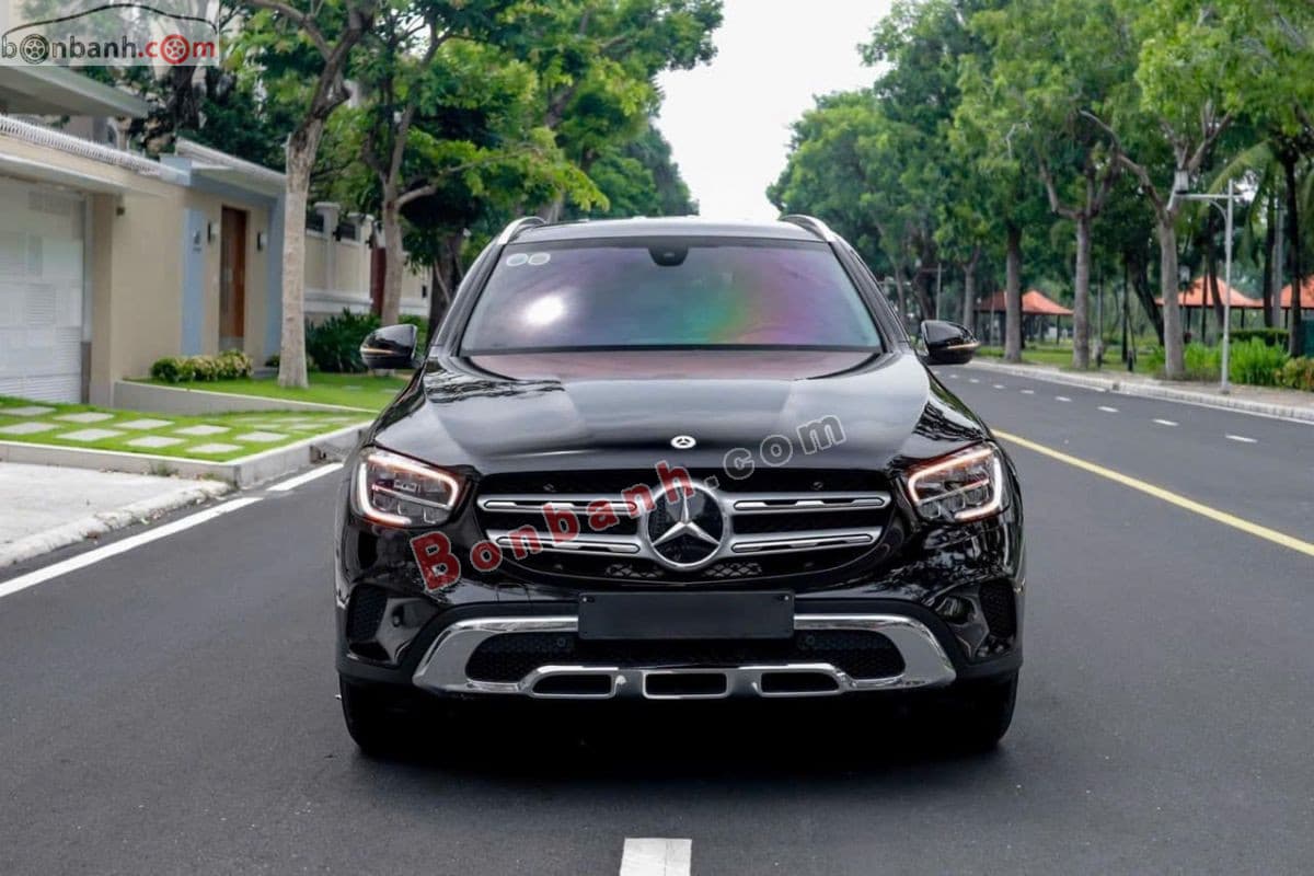 2021 Mercedes-Benz GLC 200