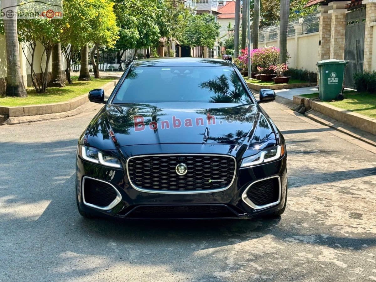 2017 Jaguar XF Prestige