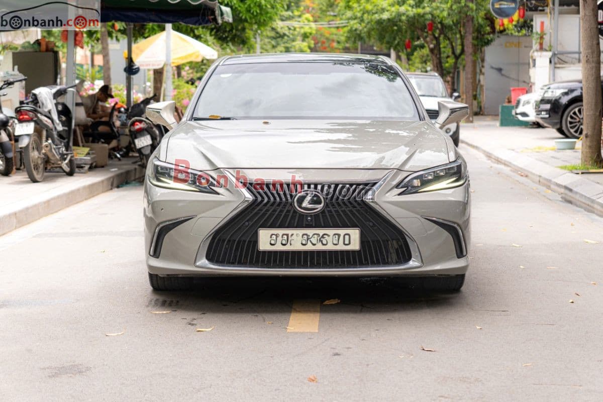 2018 Lexus ES 250