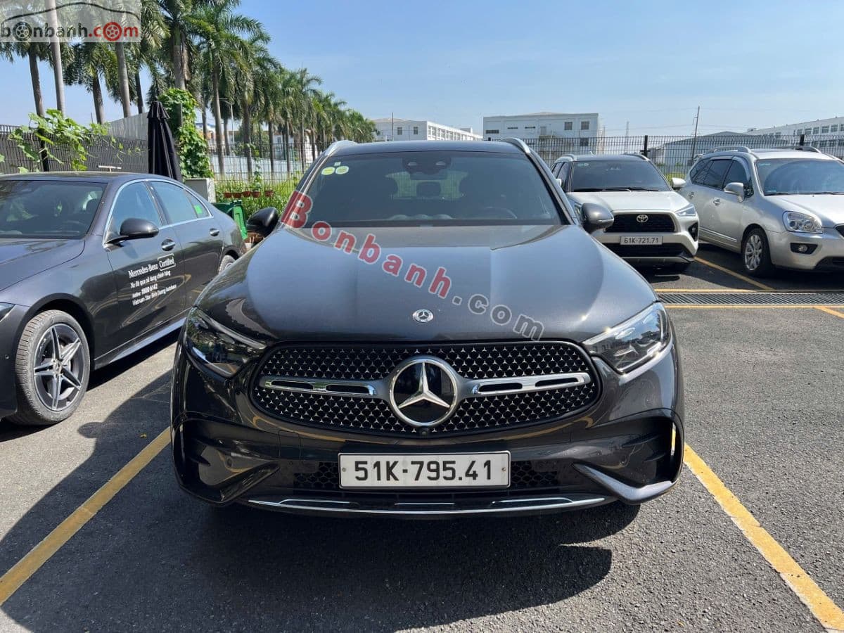 2024 Mercedes-Benz GLC 300 4Matic