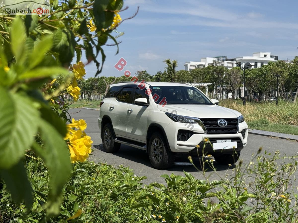 2021 Toyota Fortuner 2.7V 4x2 AT