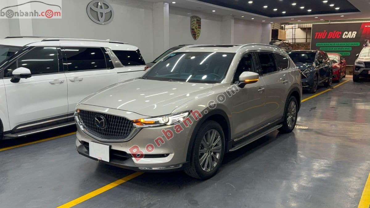 2023 Mazda CX8 Premium