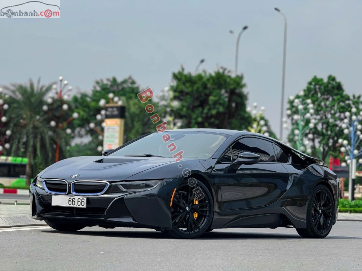 2015 BMW i8 1.5L Hybrid - Image 1