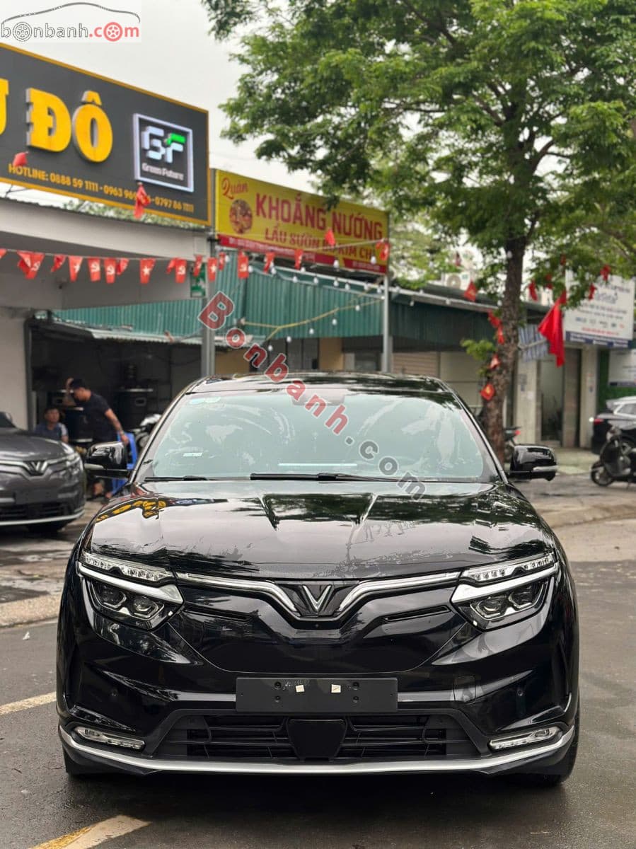 2023 VinFast VF8 Plus AWD