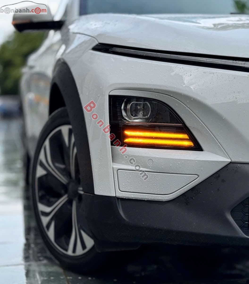 Thumbnail 10