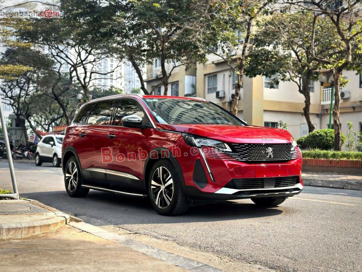 2023 Peugeot 5008 Premium