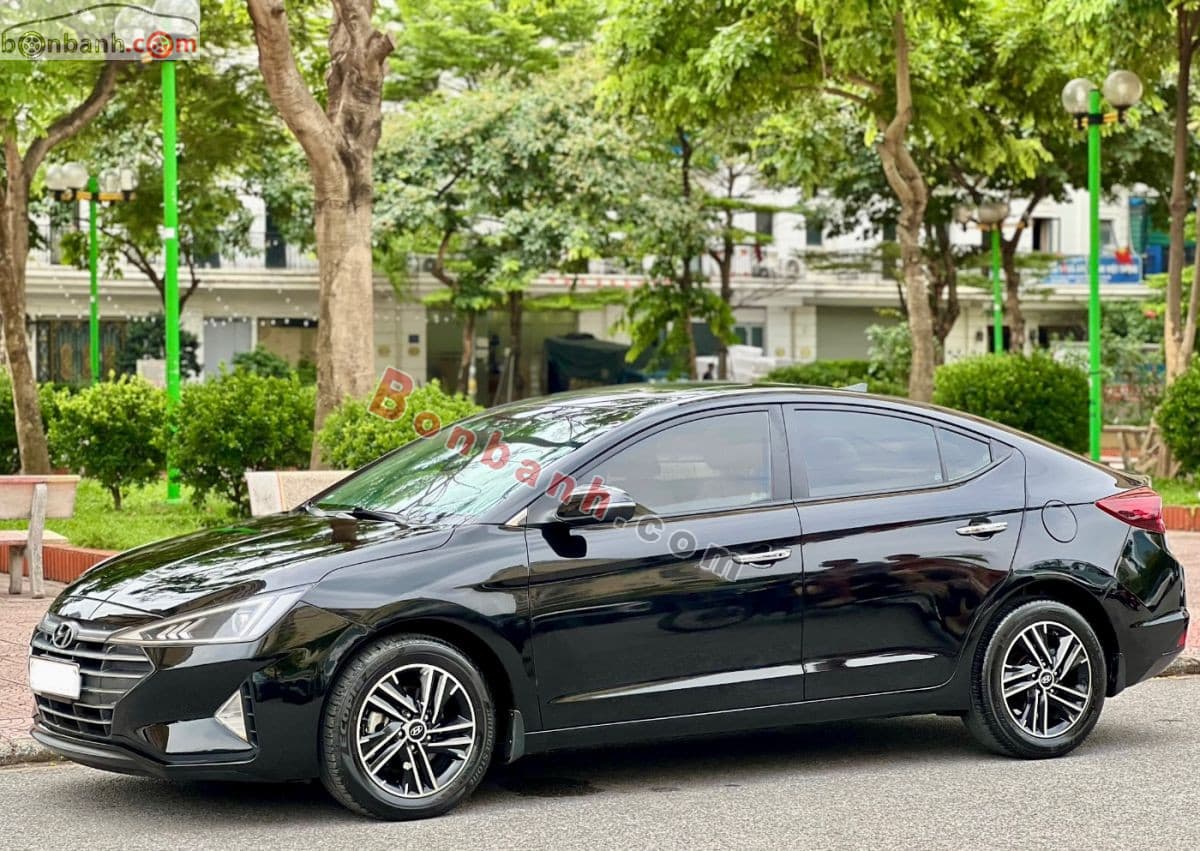 2020 Hyundai Elantra 1.6 AT