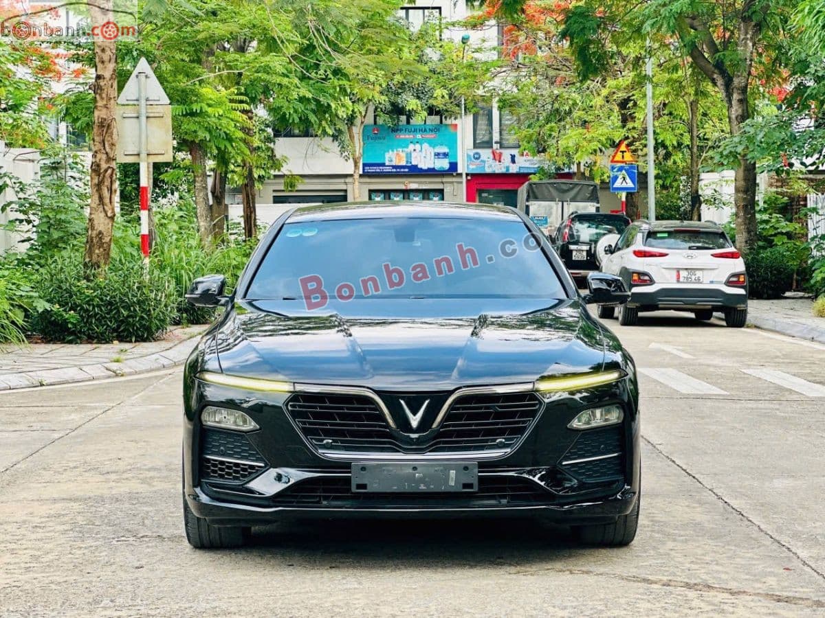 2019 VinFast Lux A 2.0 Premium 2.0 AT - Image 1