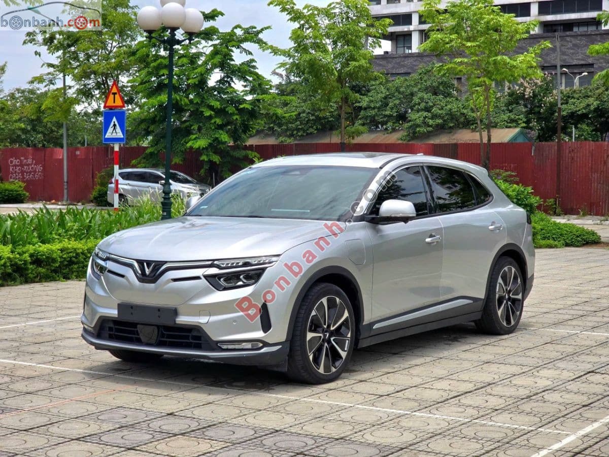 2022 VinFast VF8 Plus AWD