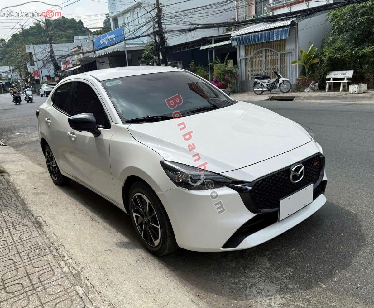 2024 Mazda 2 Premium