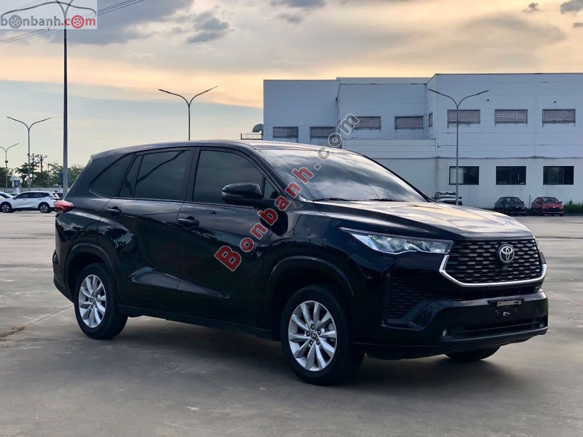 2025 Toyota Innova Cross 2.0V CVT