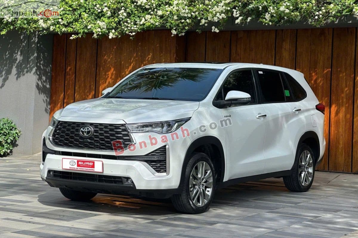 2025 Toyota Innova Cross HEV 2.0 CVT