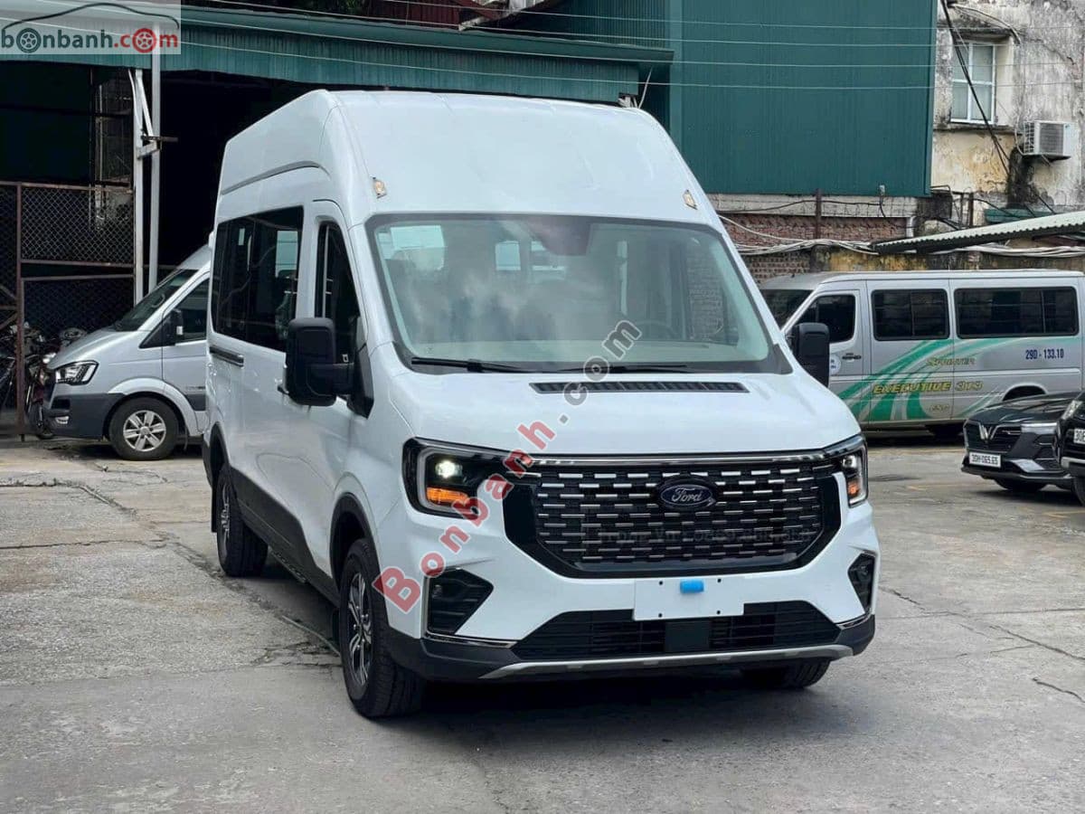 2026 Ford Transit Premium
