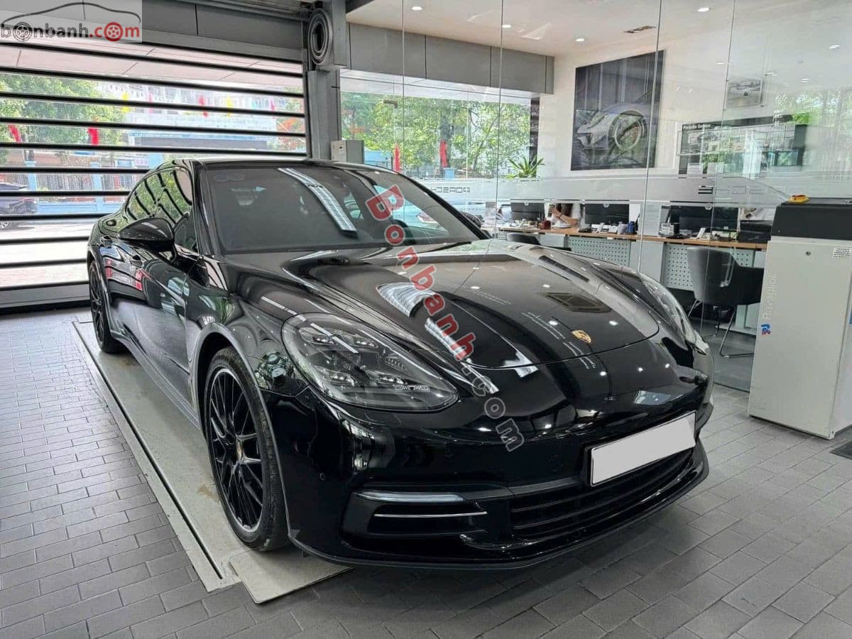 2019 Porsche Panamera 4 Executive