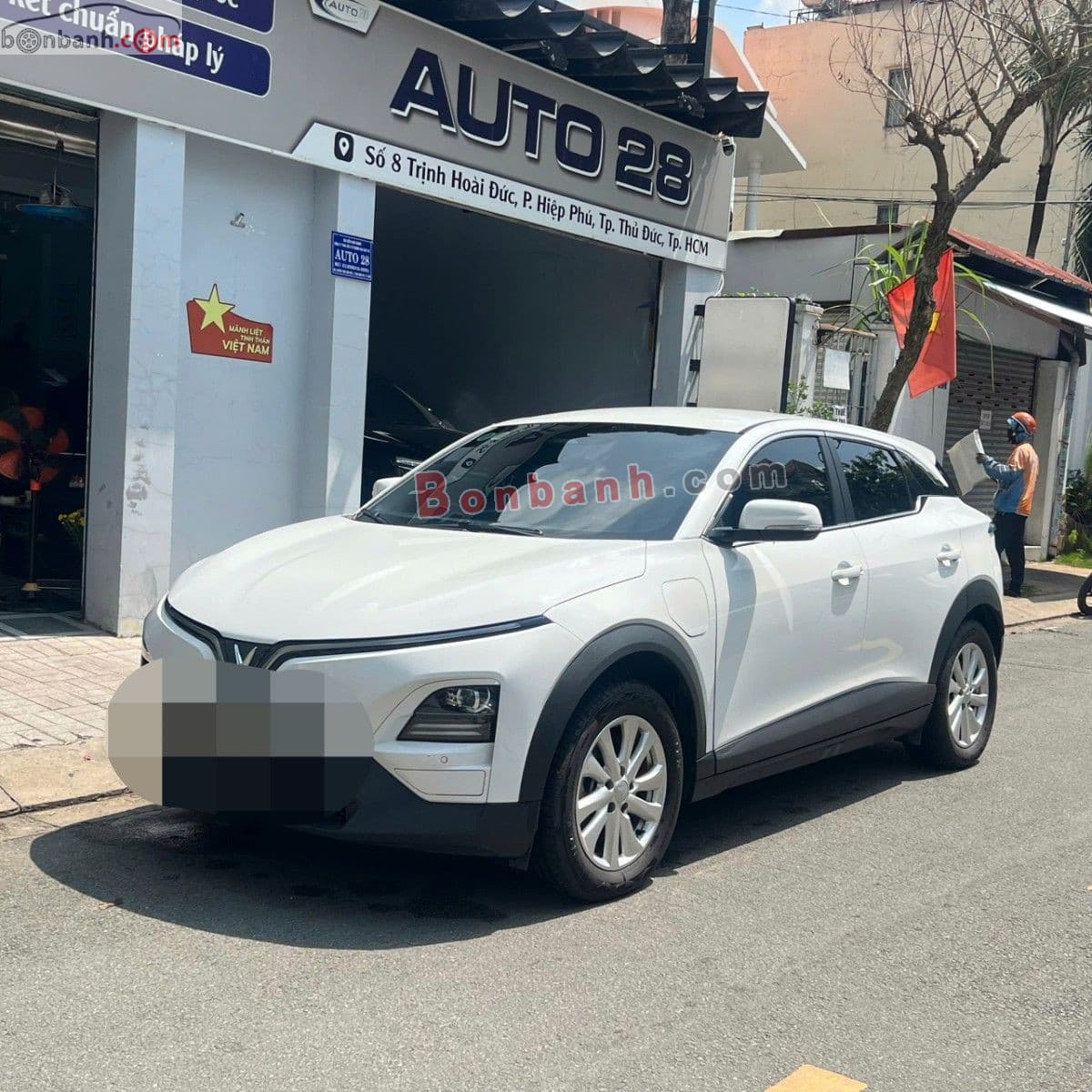 2025 VinFast VF6 Eco