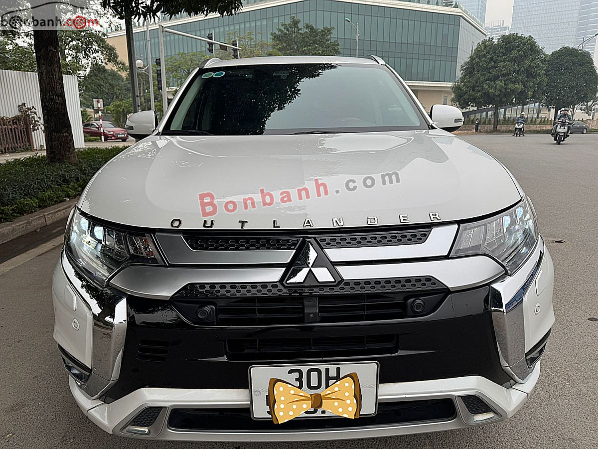 2022 Mitsubishi Outlander Premium 2.0 CVT