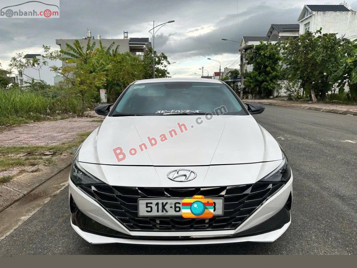 2022 Hyundai Elantra 1.6 AT Đặc biệt
