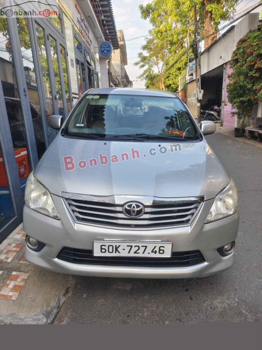 2012 Toyota Innova 2.0E