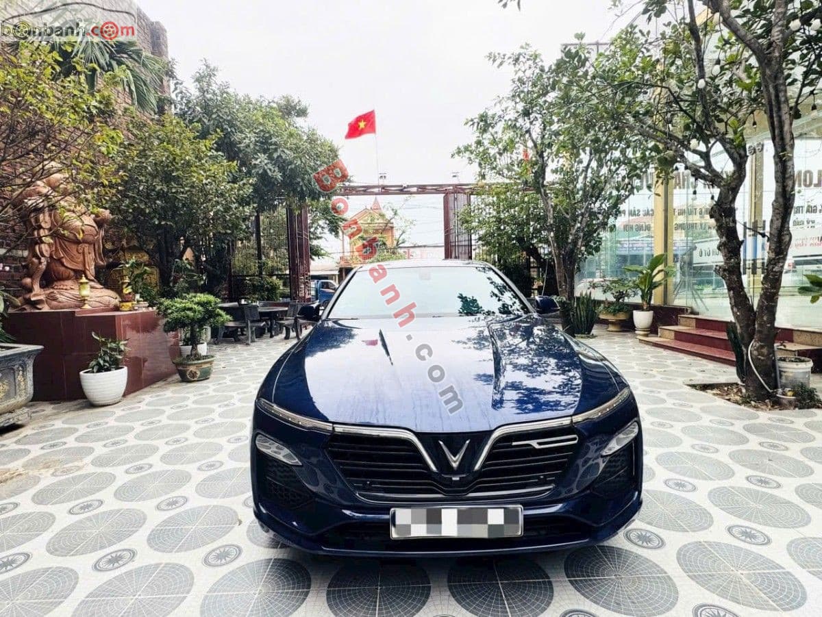2020 VinFast Lux A 2.0 Base 2.0 AT
