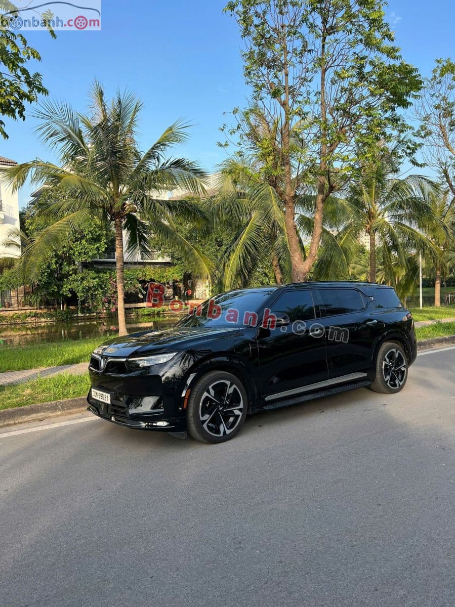 2024 VinFast VF9 Plus 6S