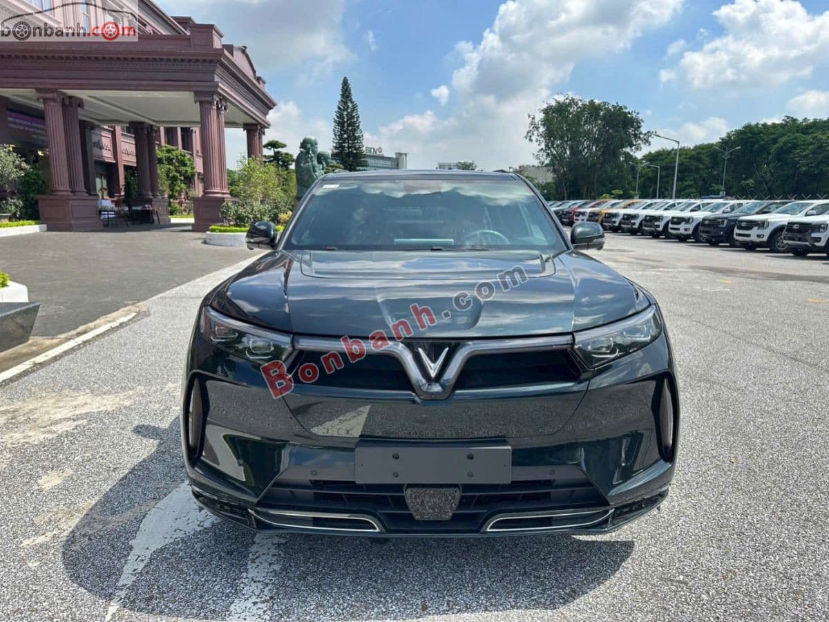 2025 VinFast VF9 Plus 6S