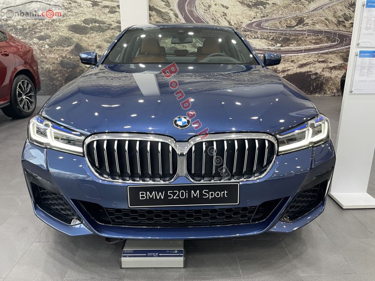 2023 BMW 5 Series 520i M Sport