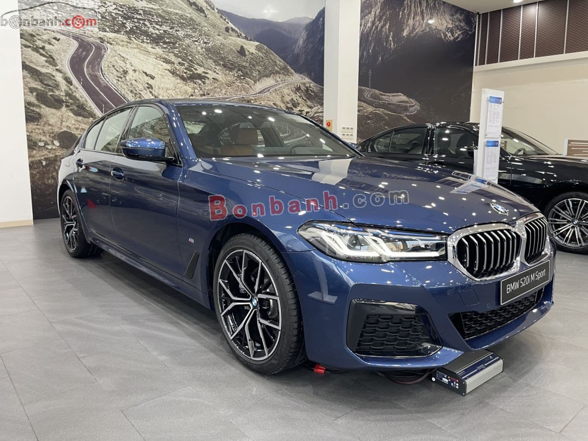 2023 BMW 5 Series 520i M Sport - ảnh nhỏ 2