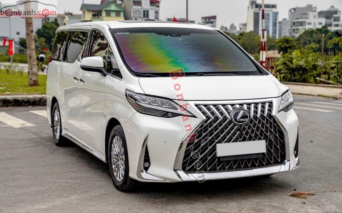 2021 Lexus LM 300h