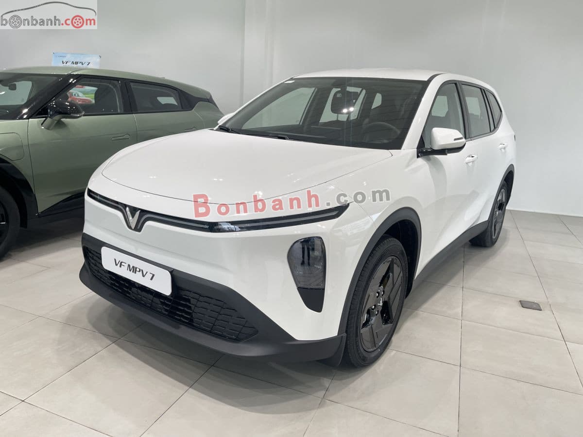 2026 VinFast VF MPV 7 AT