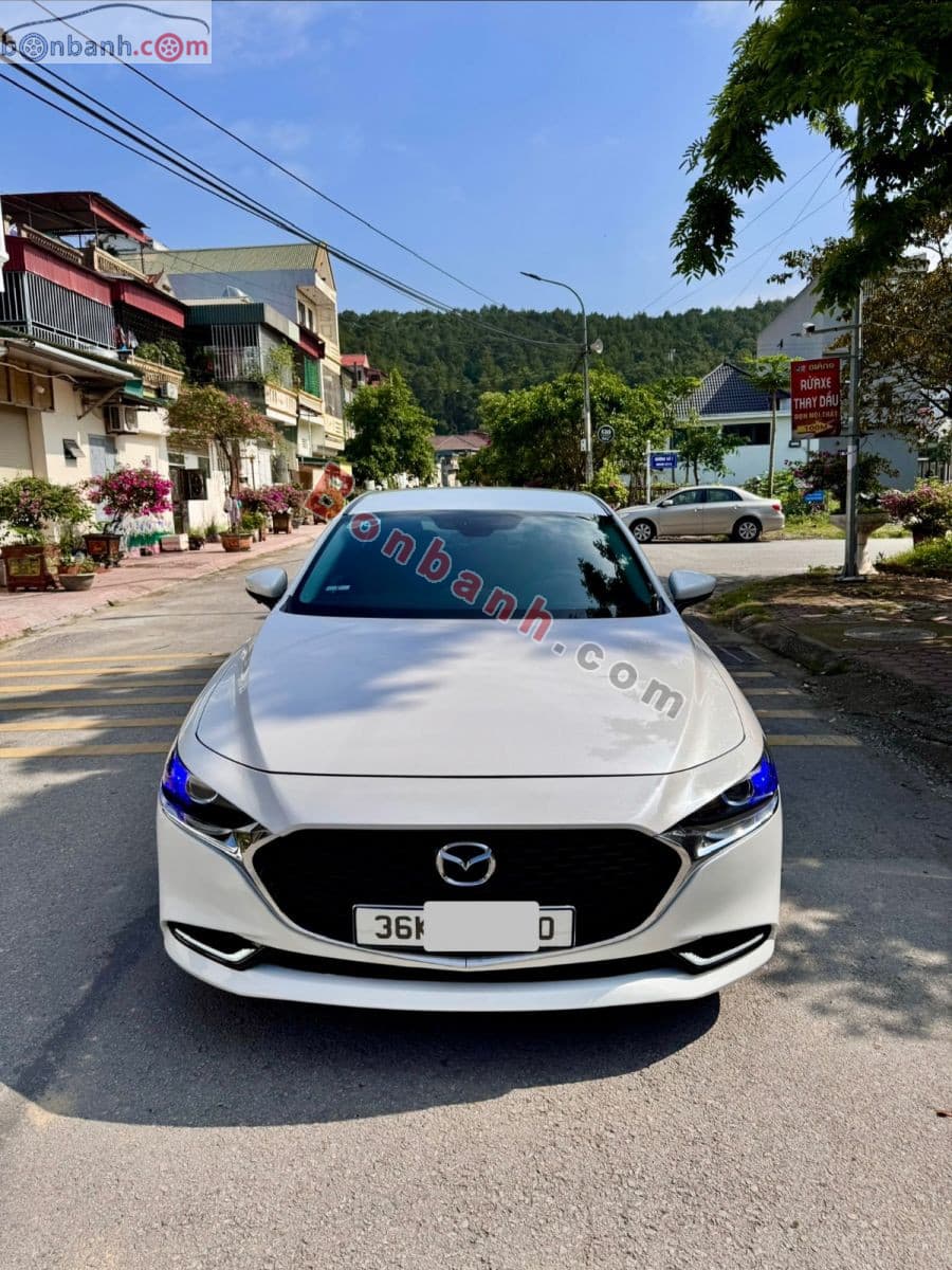 2022 Mazda 3 1.5L Luxury