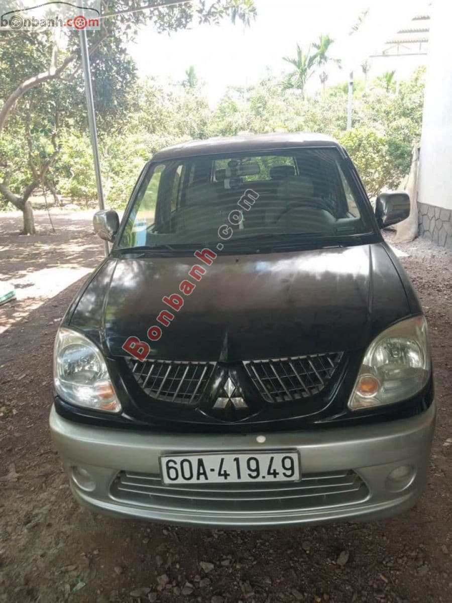 2004 Mitsubishi Jolie SS