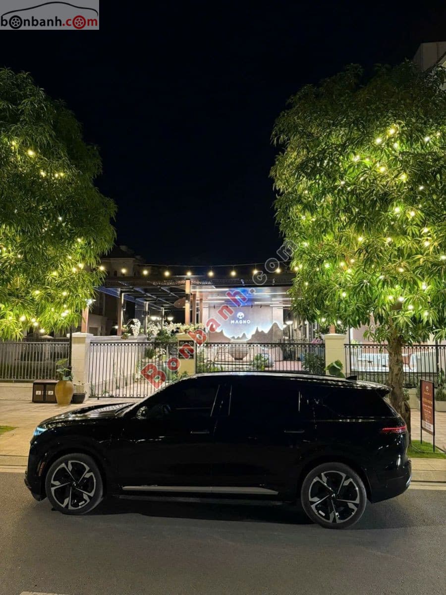 2024 VinFast VF9 Plus 6S